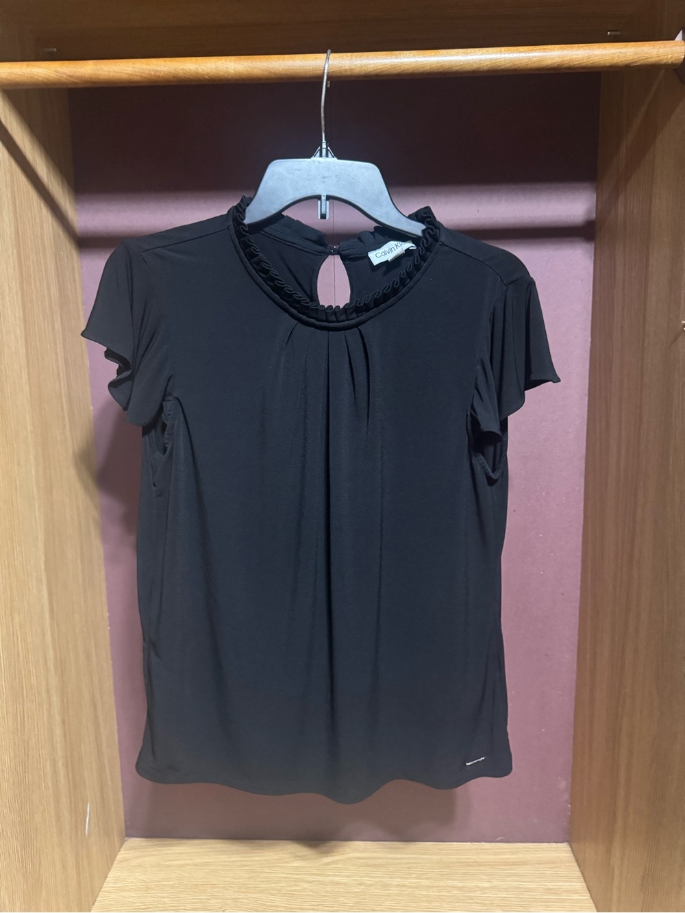 Calvin Klein Black Ruffle Neck Flutter Sleeve Blouse Size Large